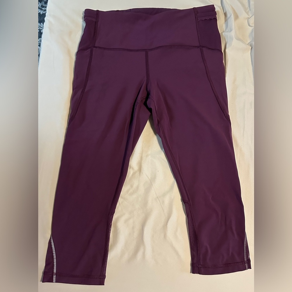Lululemon crop